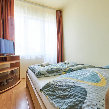 Ada 2 Apartmanhaz Hajduszoboszlo Exterior photo